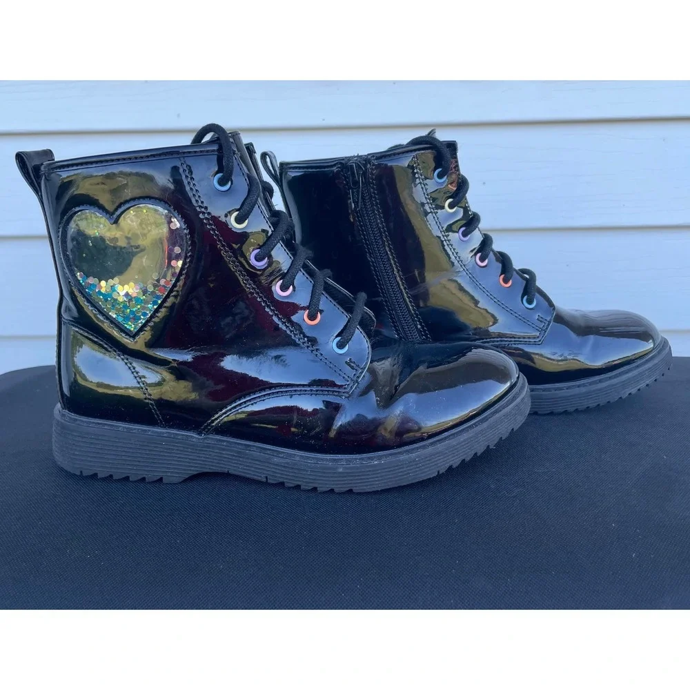 The Children's Place Girls Black Patent Combat Boots Glitter Heart Size 5